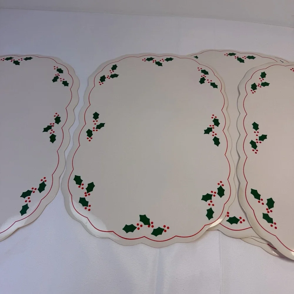 6 Vintage Placemat Set Holly Berry Christmas Holiday Oval Vinyl MCM Granny Core